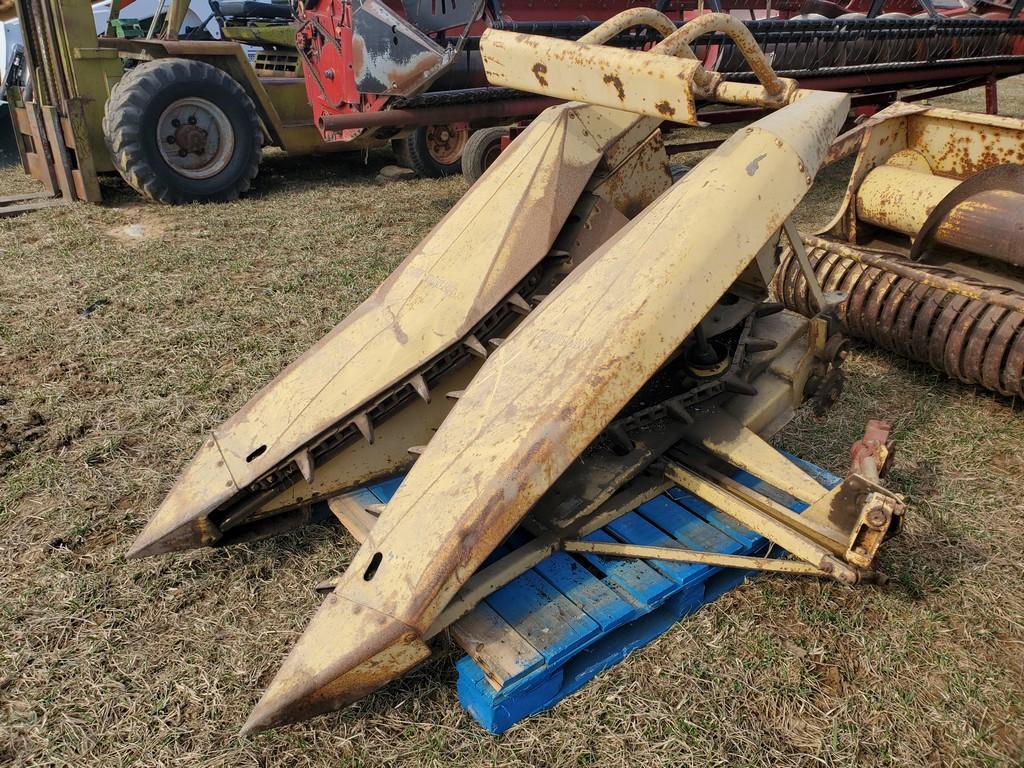 New Holland 717 Forage Harvester
