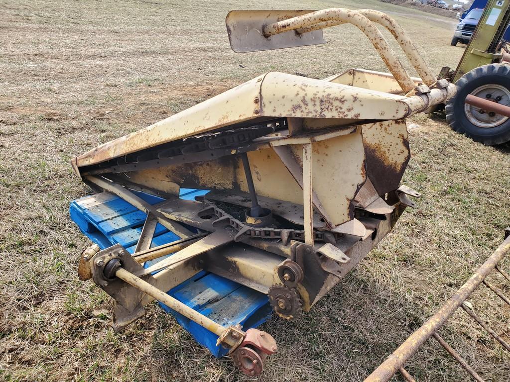 New Holland 717 Forage Harvester