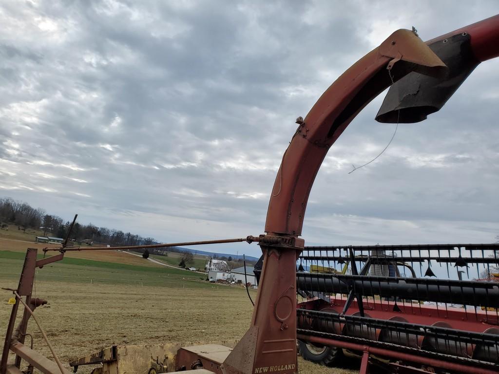 New Holland 717 Forage Harvester