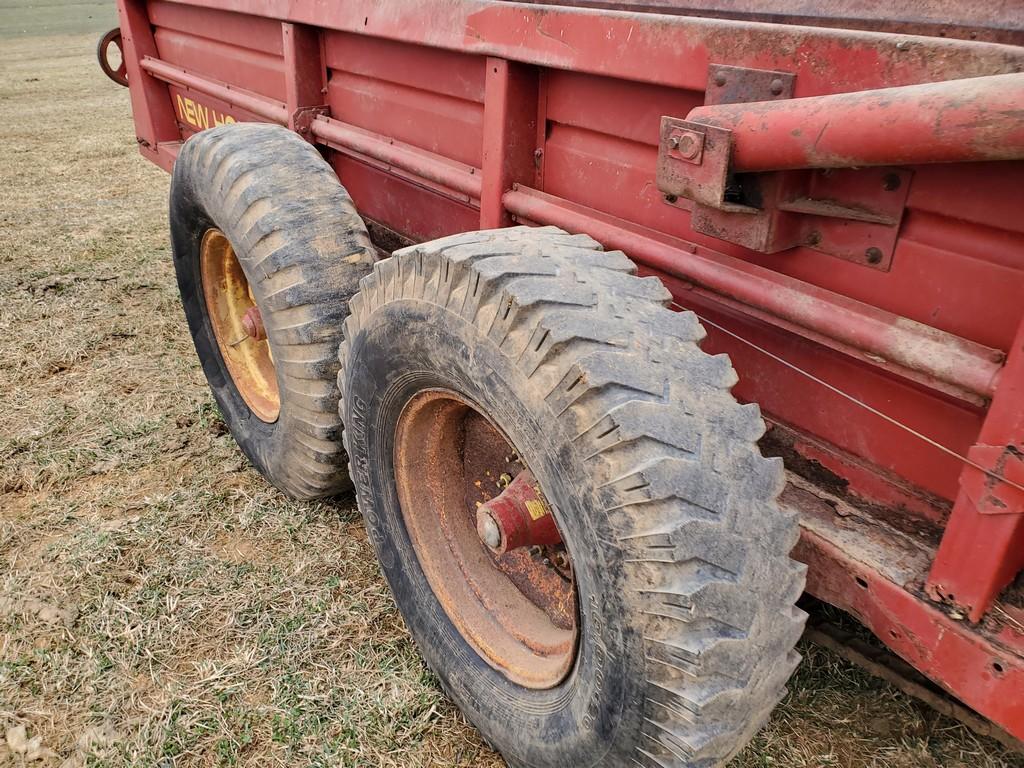 New Holland 791 Manure Spreader