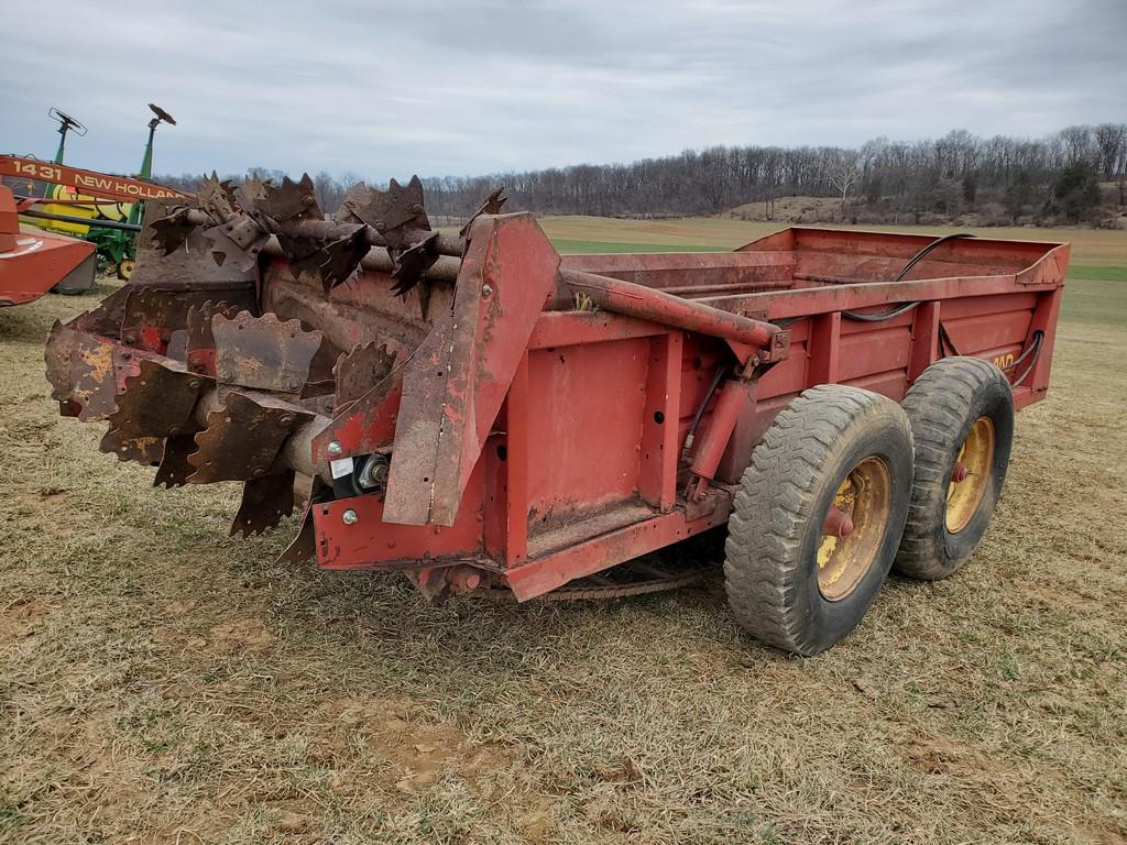 New Holland 791 Manure Spreader