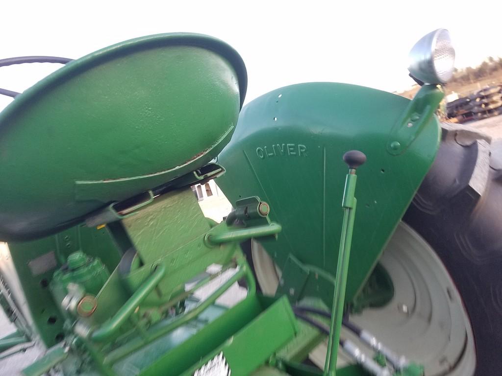 Oliver 770 Tractor