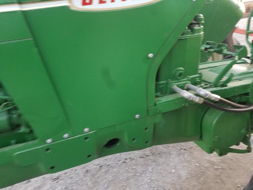 Oliver 770 Tractor