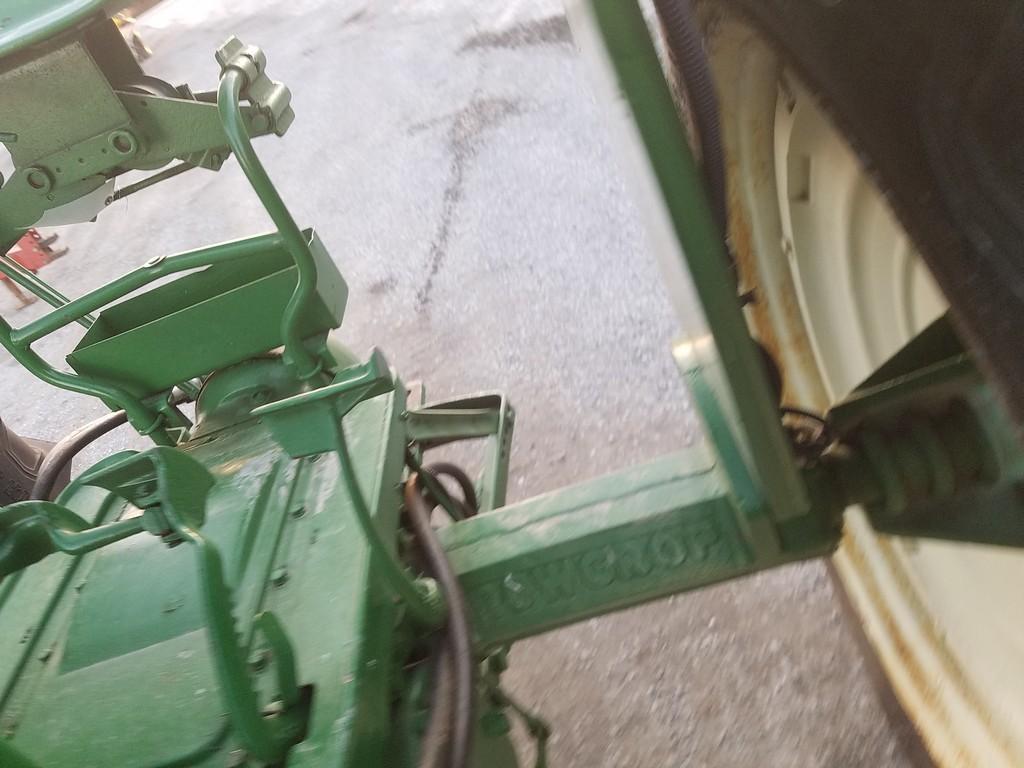 Oliver 770 Tractor