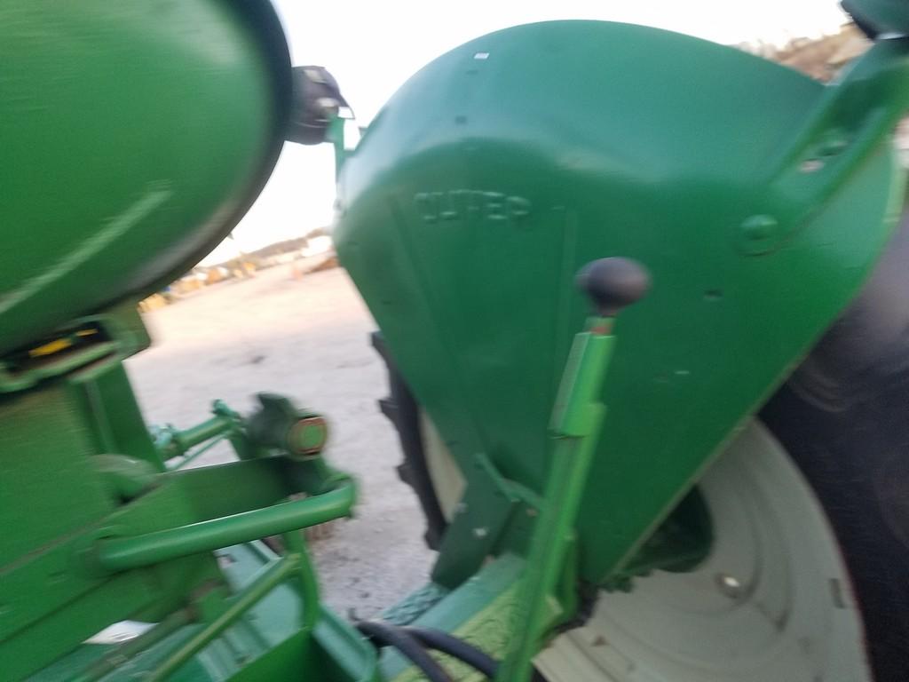 Oliver 770 Tractor