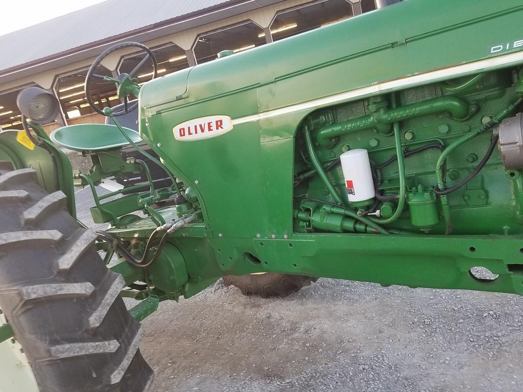 Oliver 770 Tractor