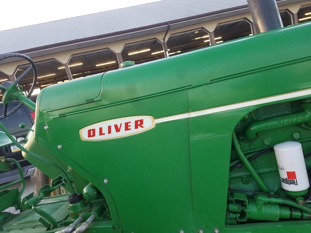 Oliver 770 Tractor