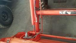Kubota B2650 Compact Loader Tractor