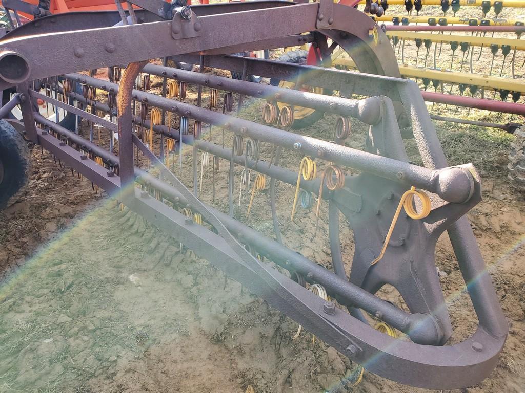 New Holland 55 Rake