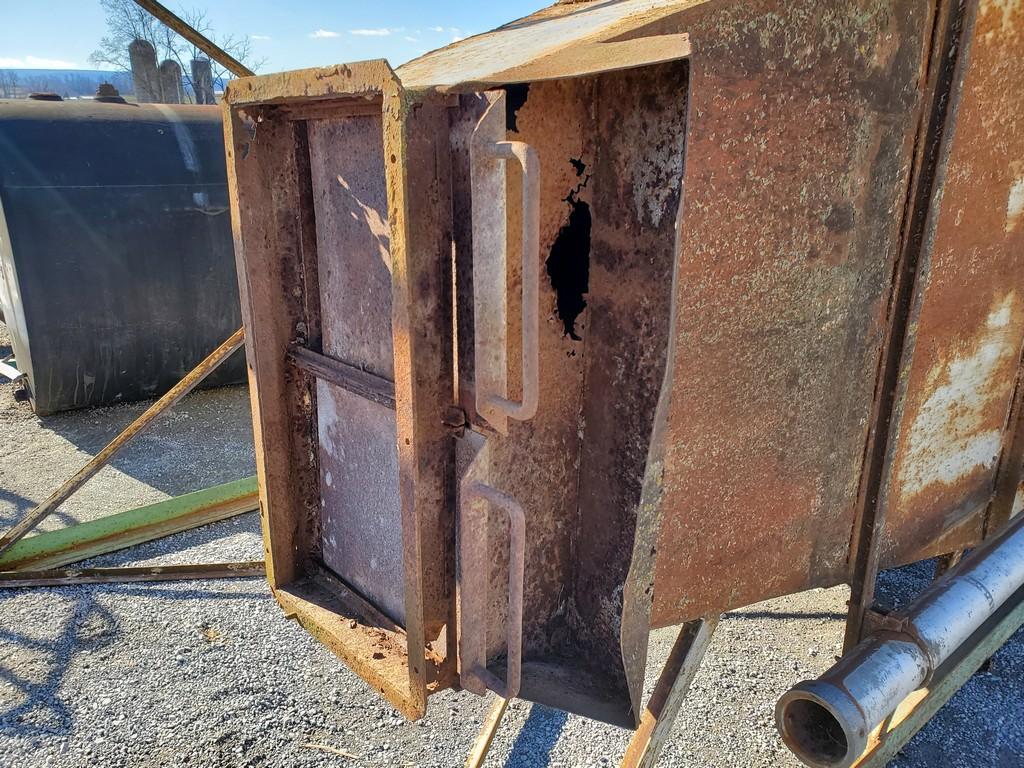 Feed Bin