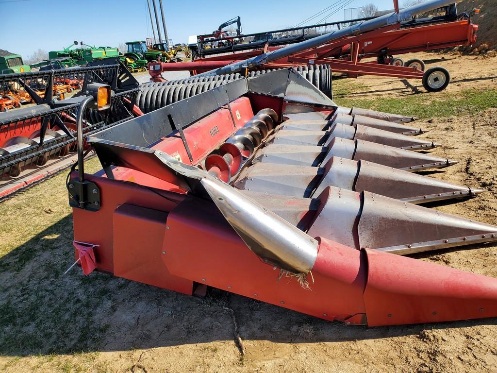 Case IH 1063 Corn Head