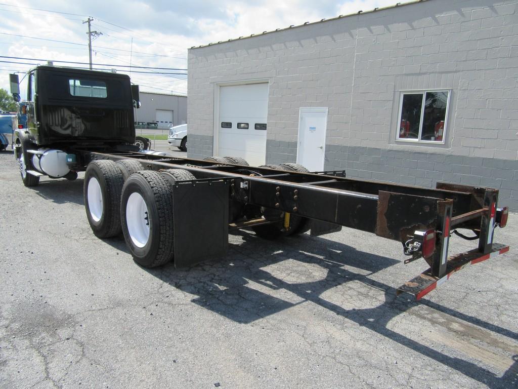2000 Volvo WG64 Cab and Chassis