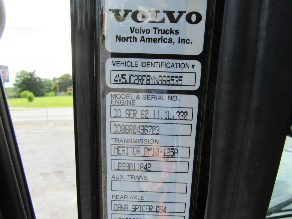 2000 Volvo WG64 Cab and Chassis