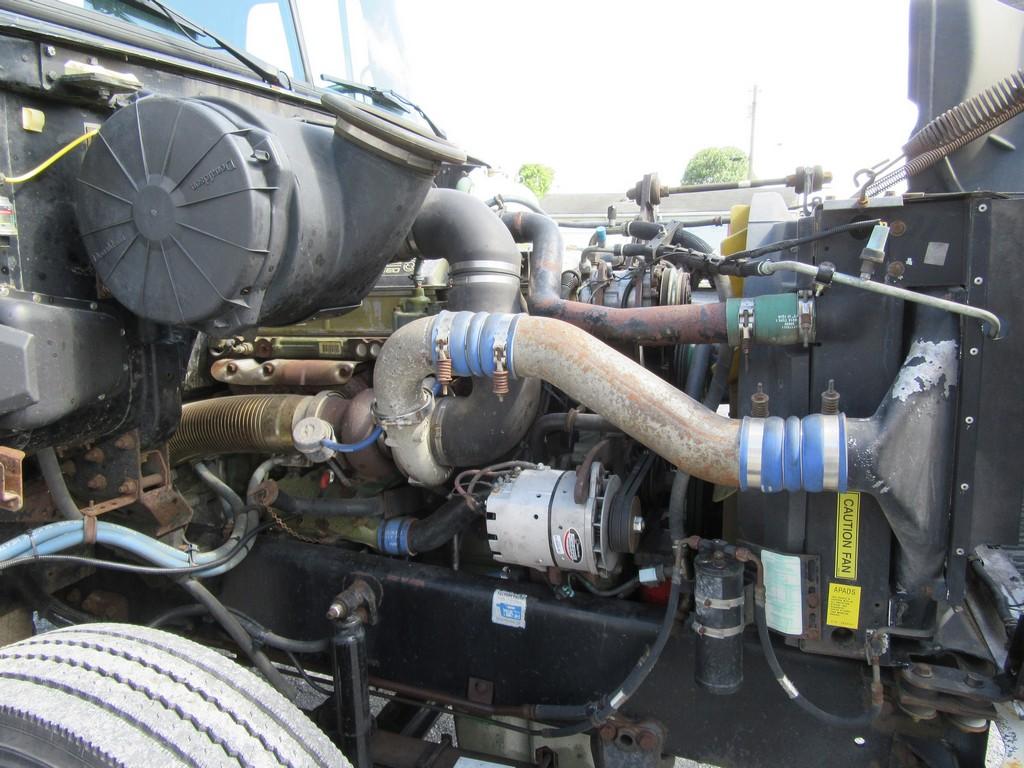 2000 Volvo WG64 Cab and Chassis