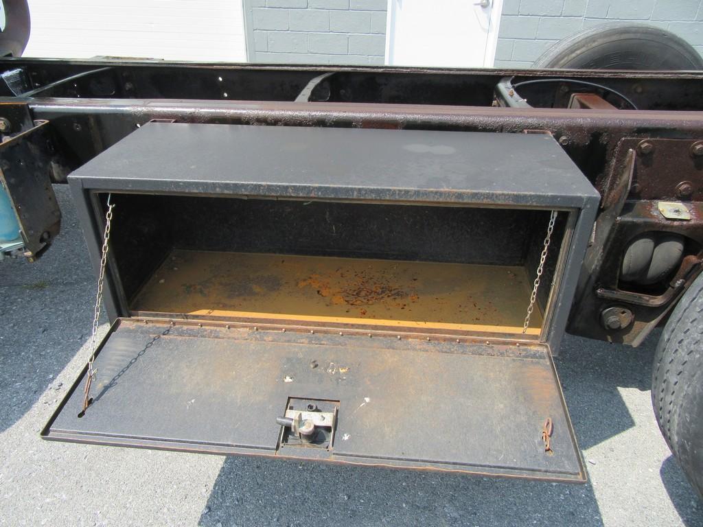 1999 International 2674 Triaxle Cab and Chassis