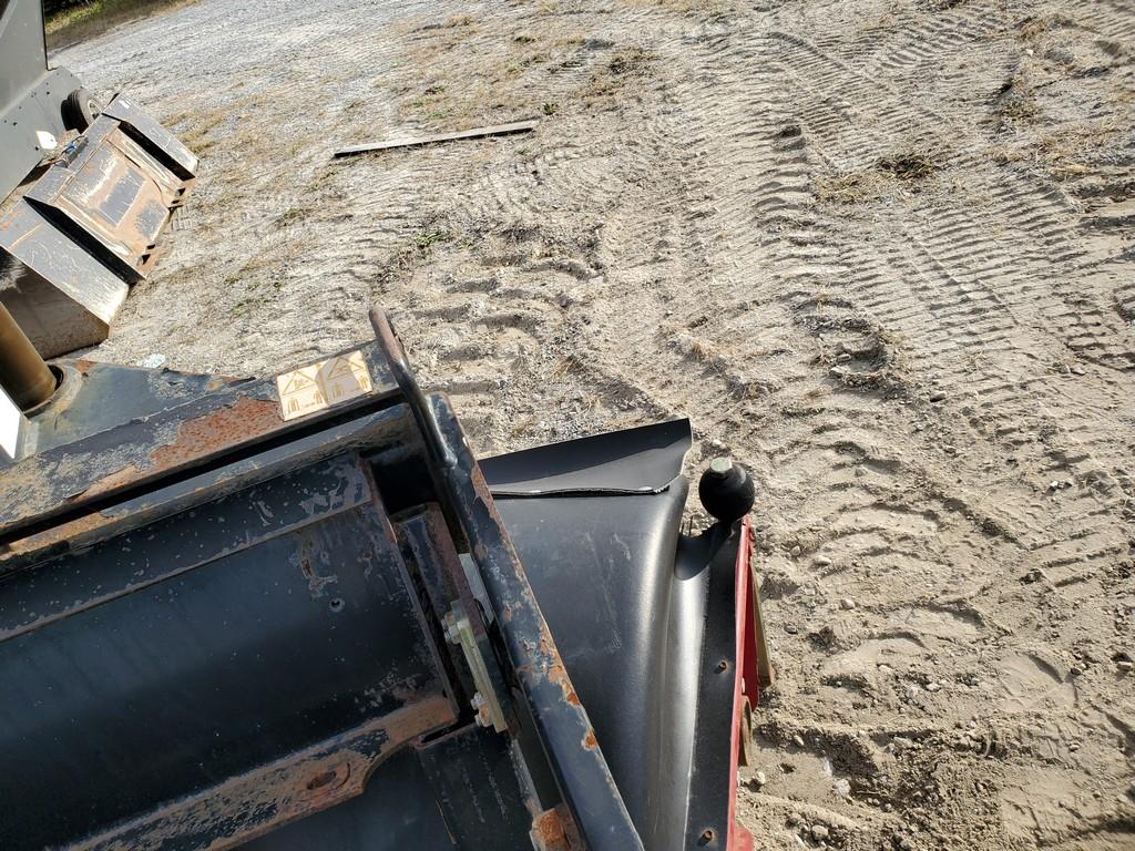 2004 Toro  Broom