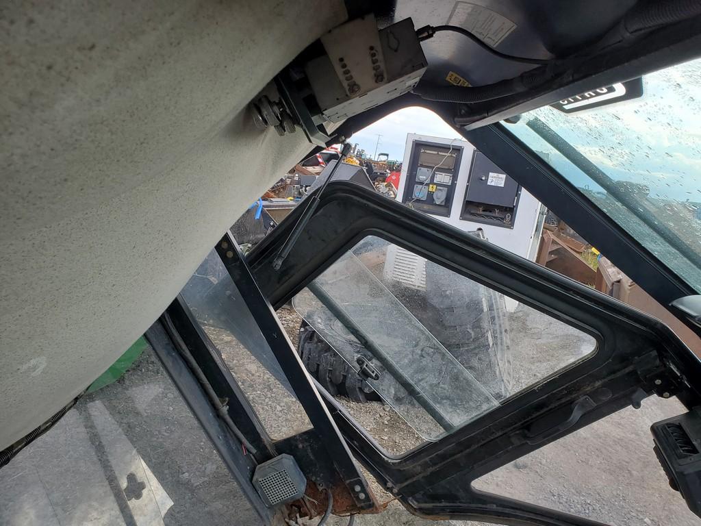 Curtis  Cab