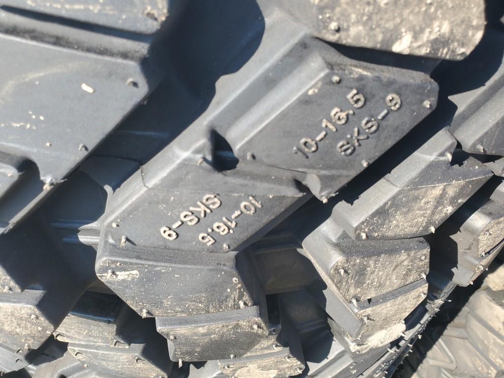 Forerunner SKS9 Skid Steer Tires 'Set of 4 - New '