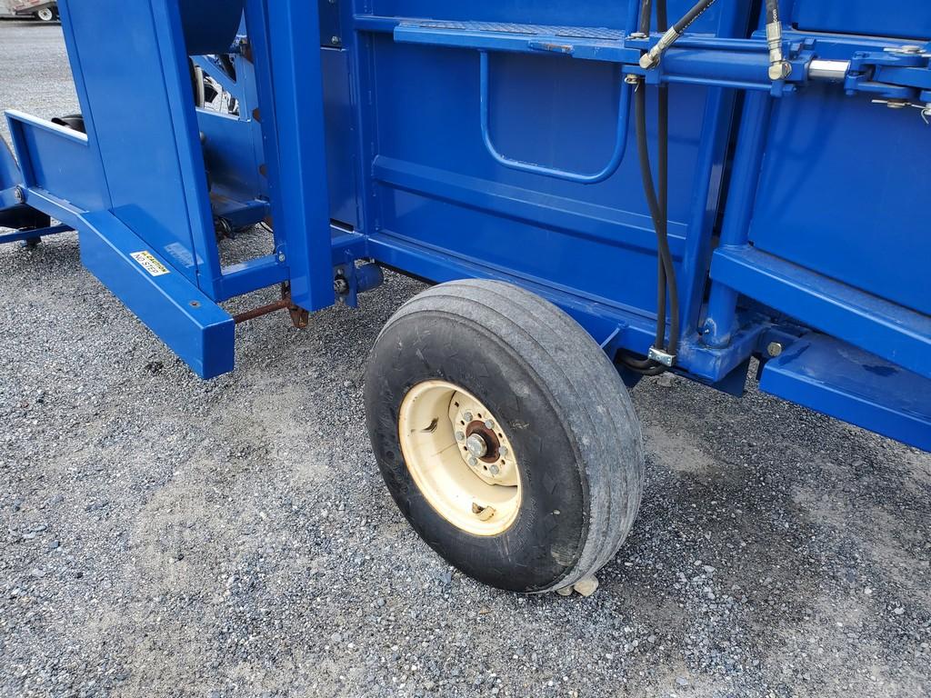 Bale Bandit 100 Bale Accumulator