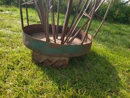 Hay Feeder
