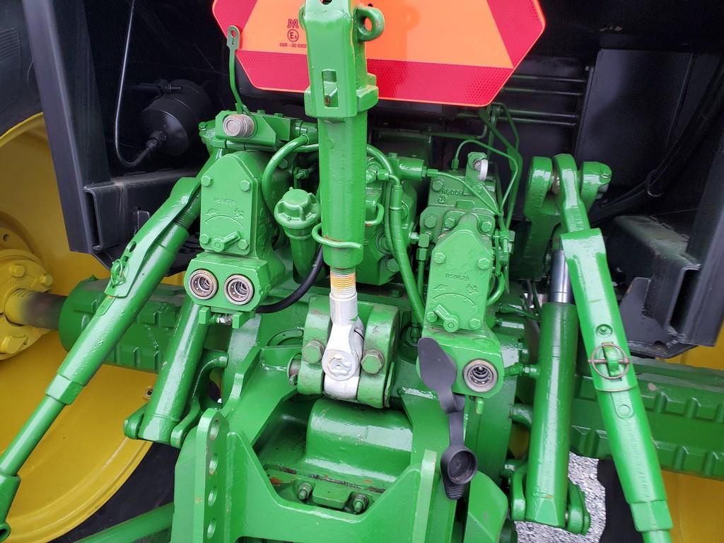 1984 John Deere 4240S Cab Tractor 'Runs & Operates'