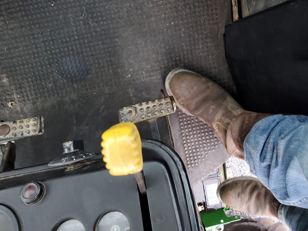 1984 John Deere 4240S Cab Tractor 'Runs & Operates'