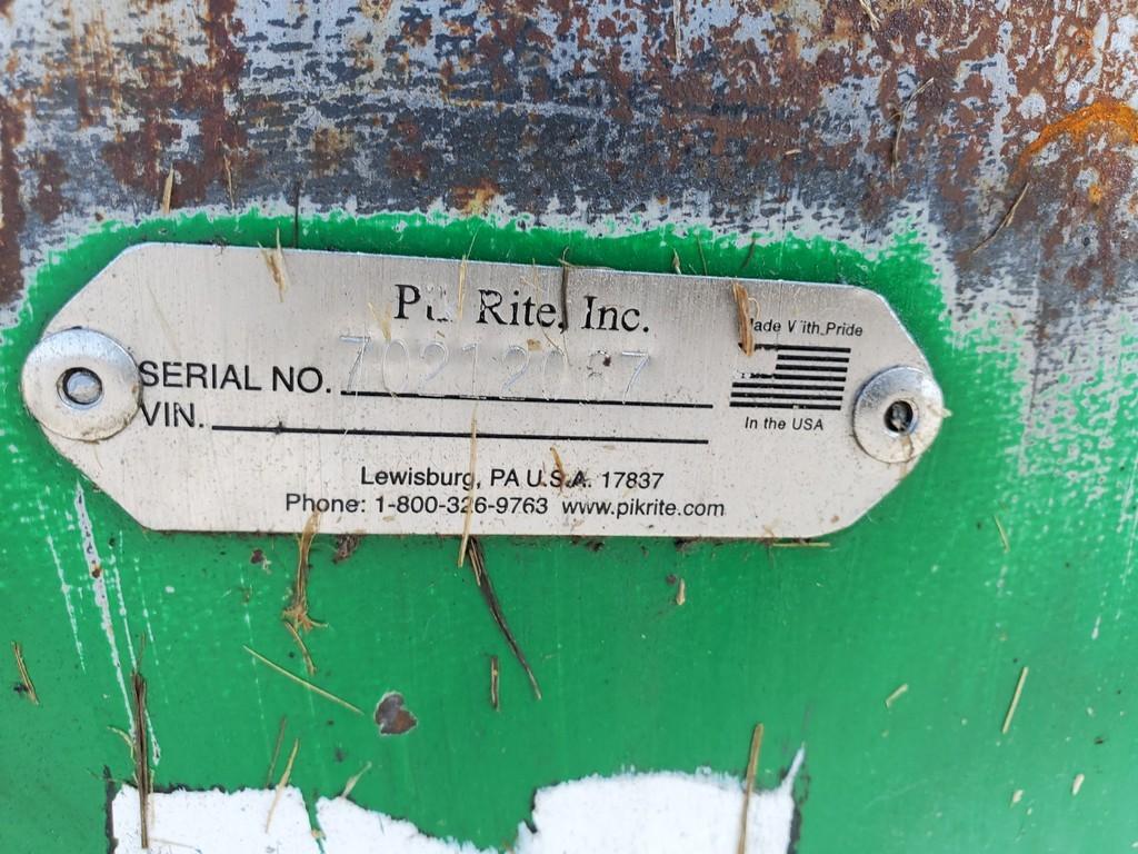 HydraRam 790VB Manure Spreader