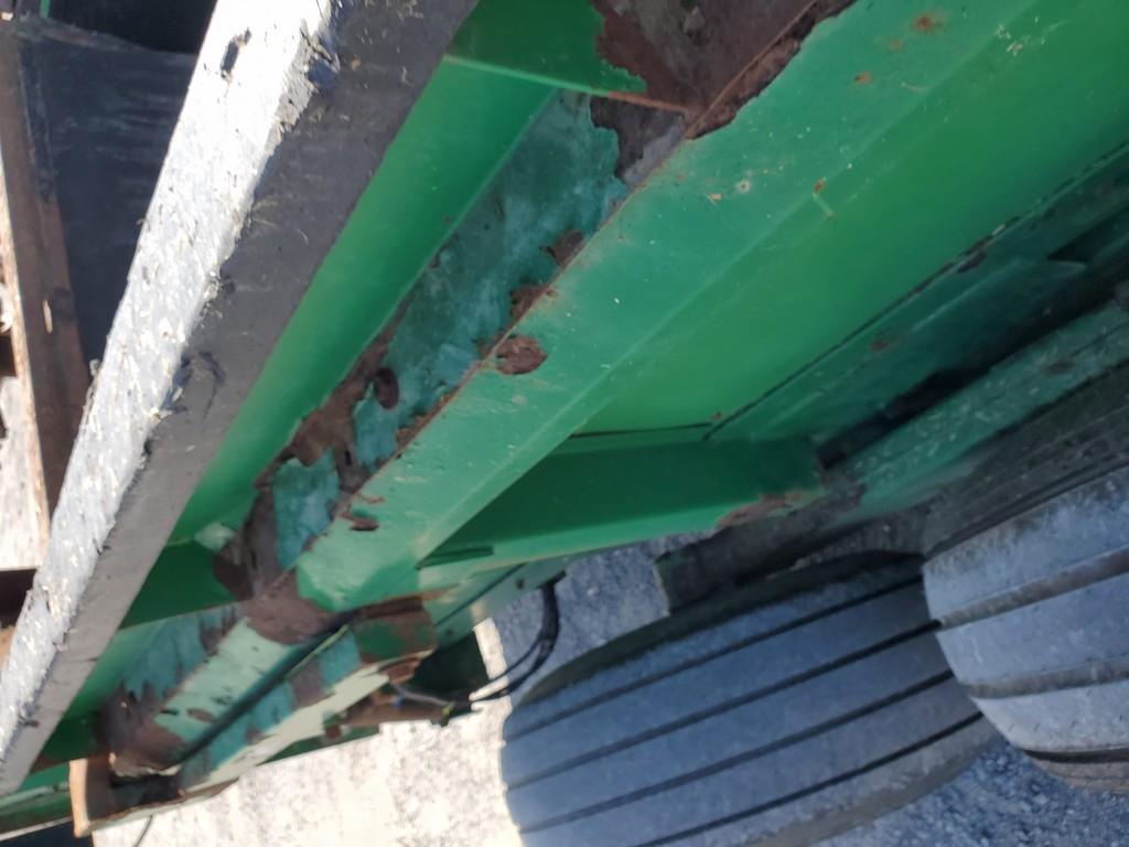 HydraRam 790VB Manure Spreader