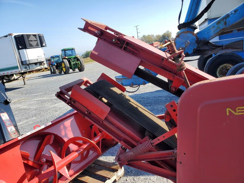 New Holland 320 Small Square Baler
