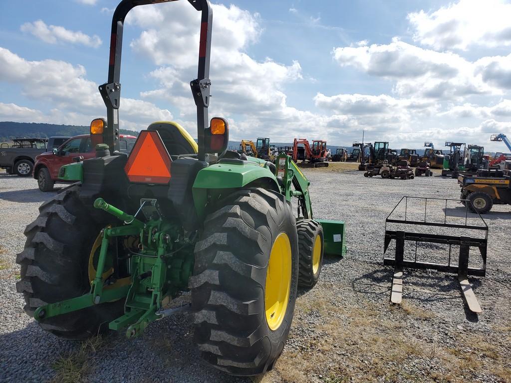 2018 John Deere 4066R Compact Loader Tractor 'ELITE'