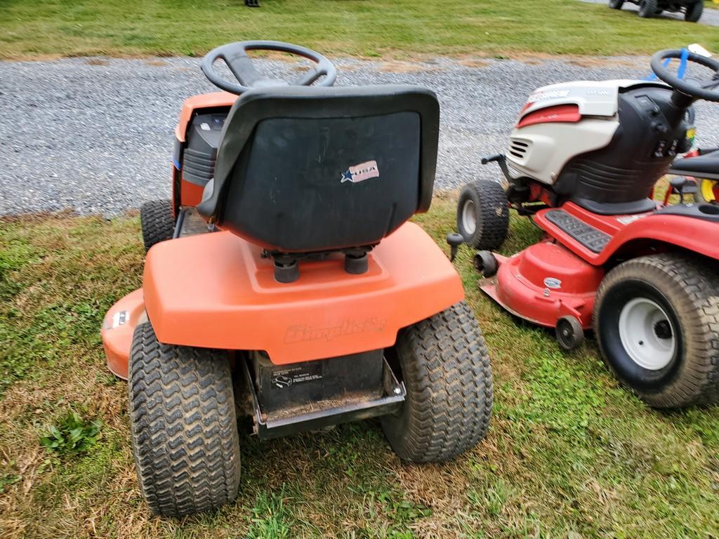 Simplicity Broadmoor Riding Tractor 'AS-IS'