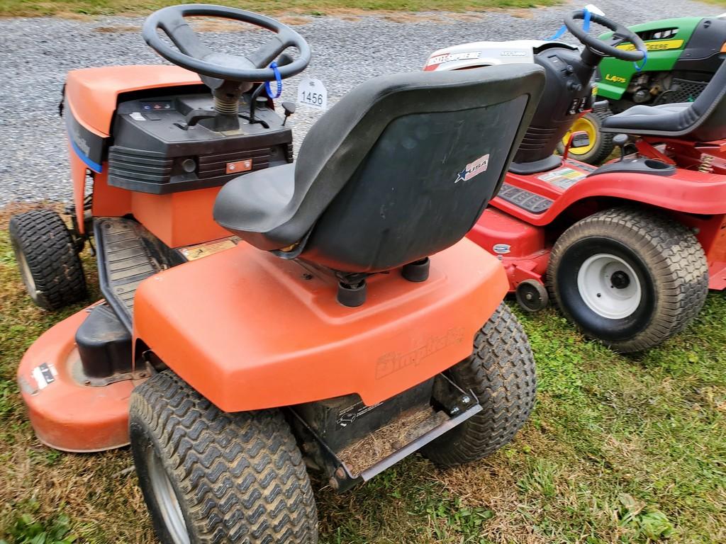 Simplicity Broadmoor Riding Tractor 'AS-IS'