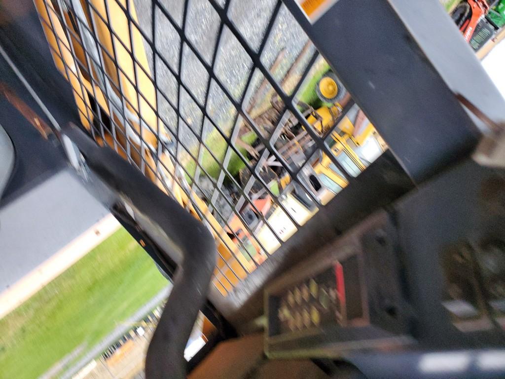 Case 1840 Skid Steer