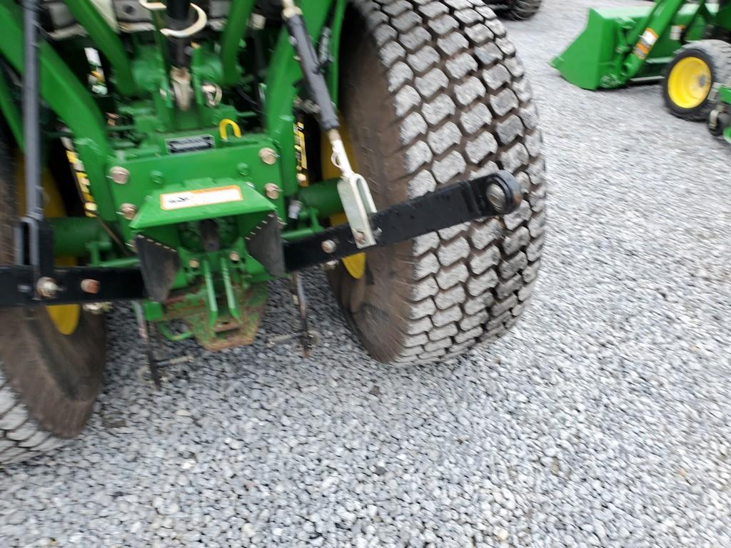 John Deere 3005 Compact Tractor