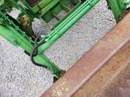 John Deere 850 Compact Loader Tractor