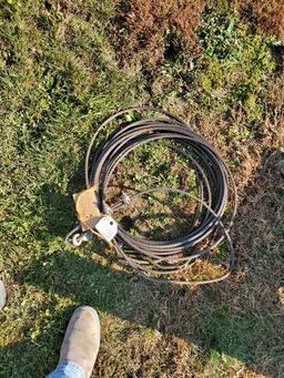 Cable with 2 Hooks