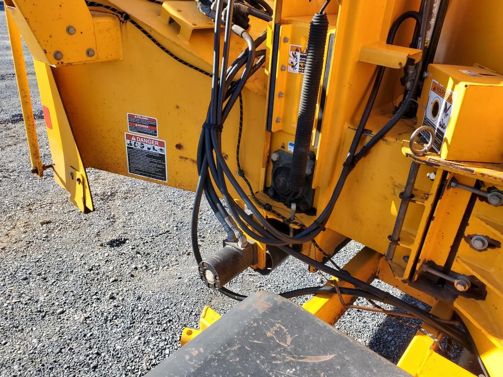 2012 Altec DC1317 Chipper 'No Title, Runs & Operates'