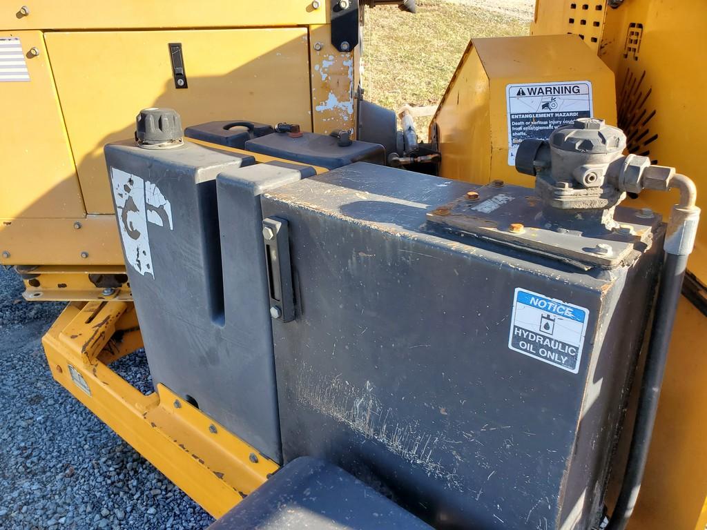 2012 Altec DC1317 Chipper 'No Title, Runs & Operates'
