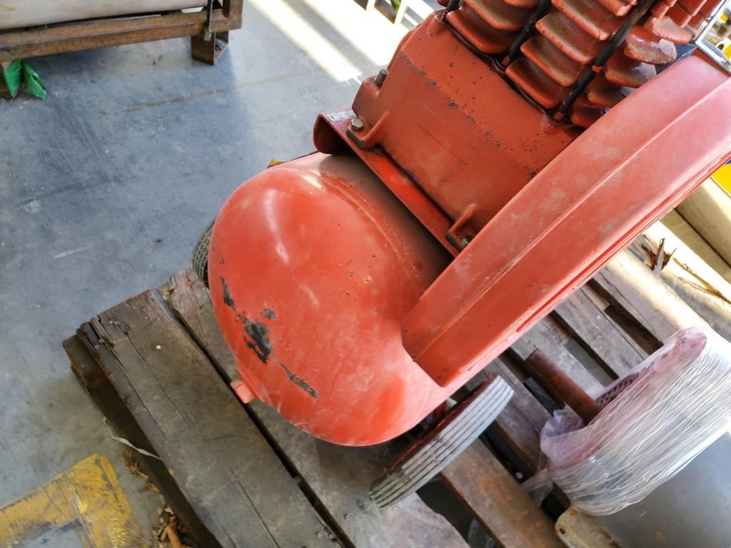 Montgomery Ward  Air Compressor