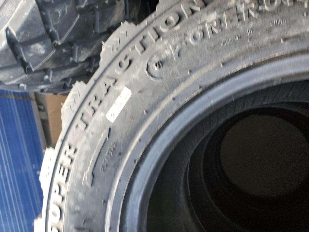 Forerunner SKS1 Skid Steer Tires 'Set of 4 - New'