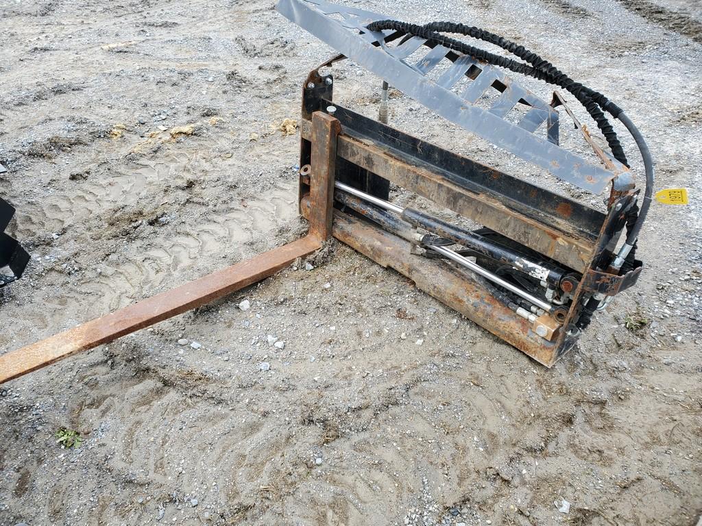 Wolverine  Hydraulic Adjust Pallet Forks 'AS-IS'