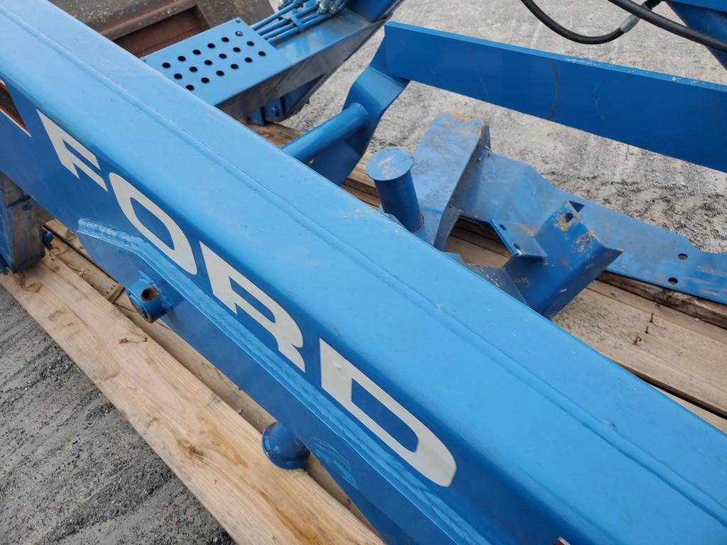 Ford 7411 Loader