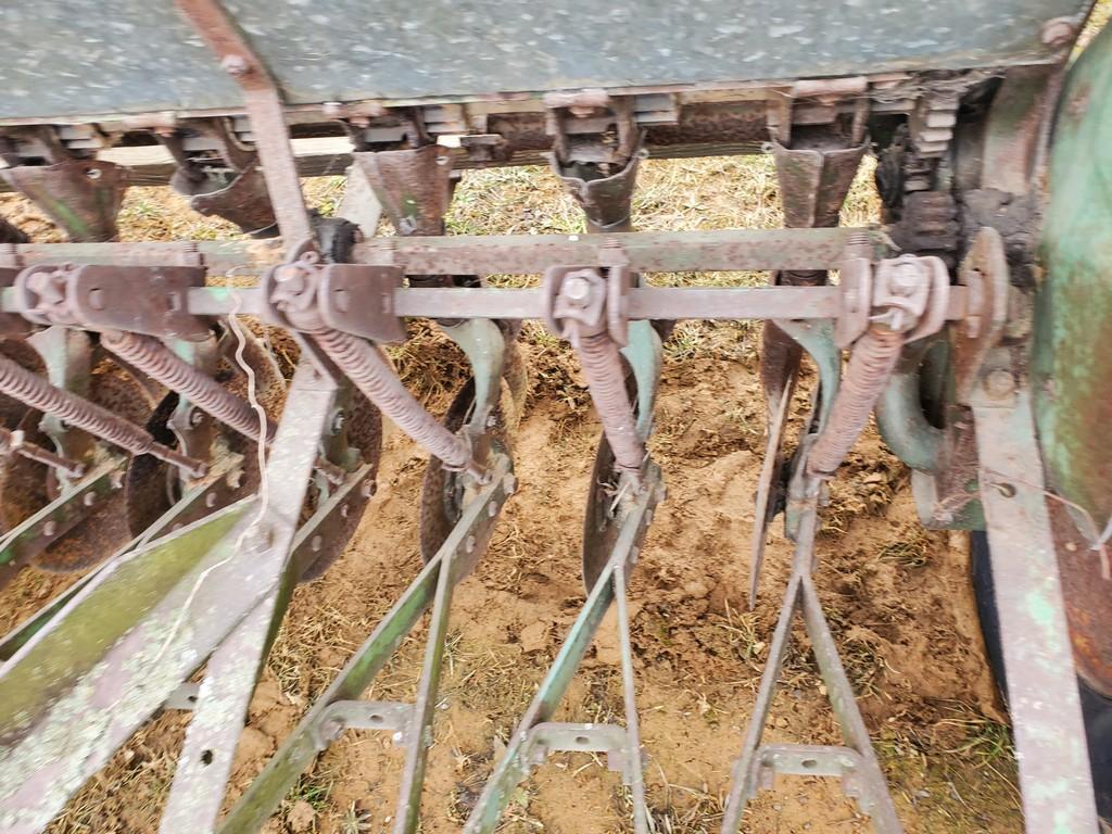 John Deere  Grain Drill