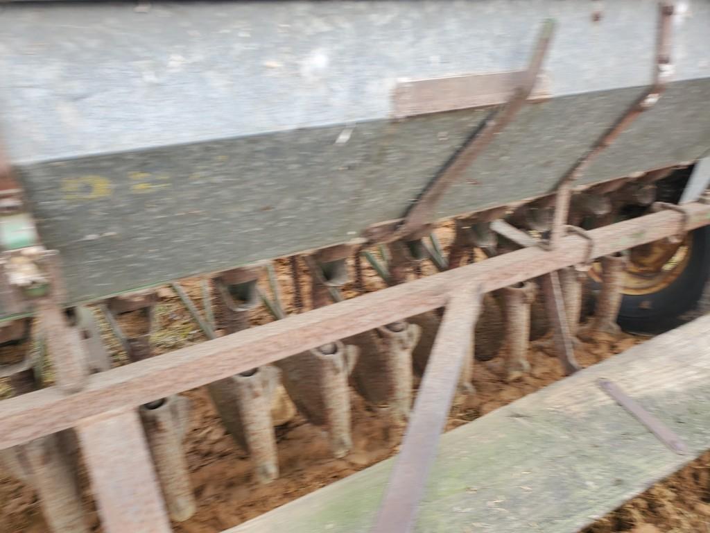 John Deere  Grain Drill