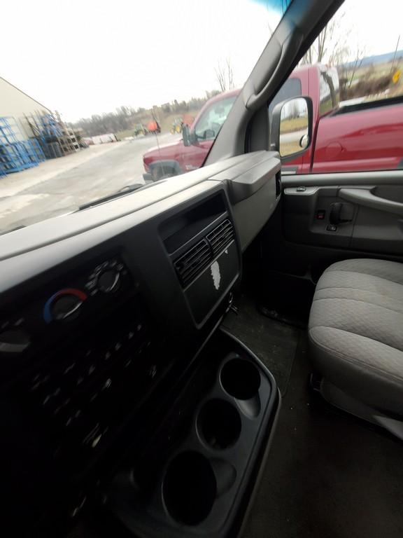 2006 Chevrolet Express 3500 Van 'Title in the Office - AS-IS'