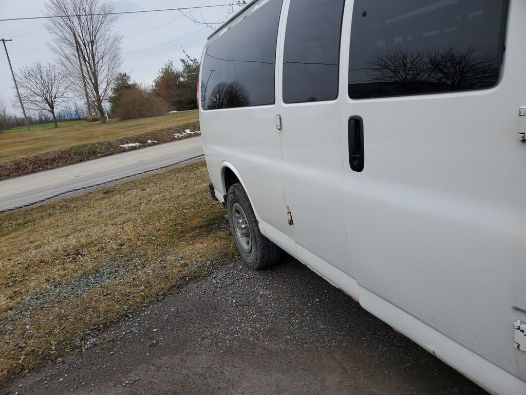 2006 Chevrolet Express 3500 Van 'Title in the Office - AS-IS'