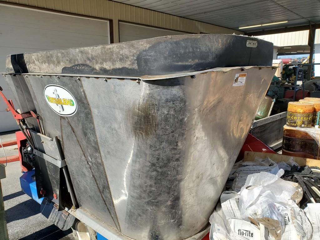 Vertablend  Mixer Feed Cart