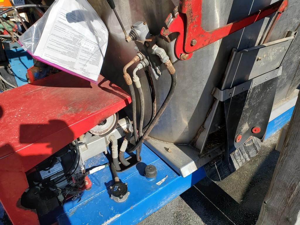 Vertablend  Mixer Feed Cart
