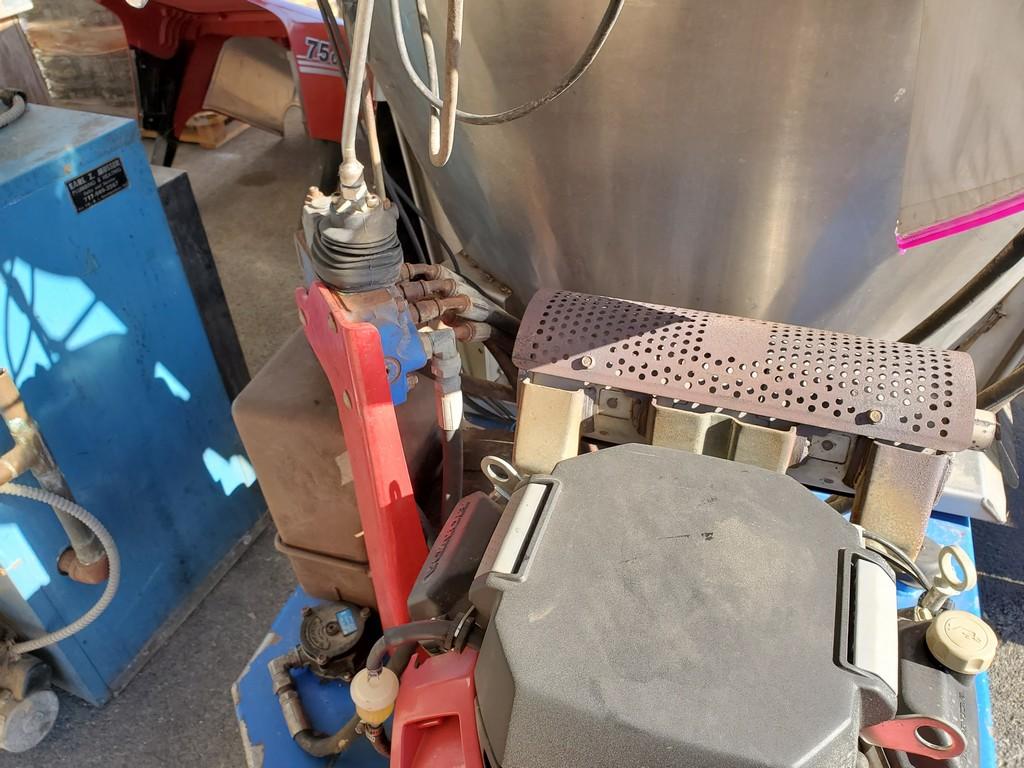 Vertablend  Mixer Feed Cart