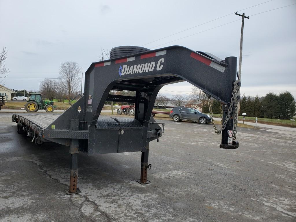 2019 Diamond C FMAX212 Gooseneck Trailer 'Title Sale Day'